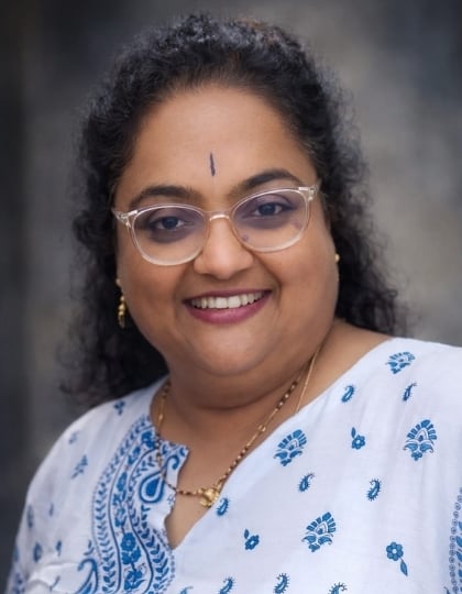Pavani Saripella headshot
