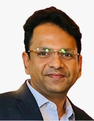 Samaksh G headshot